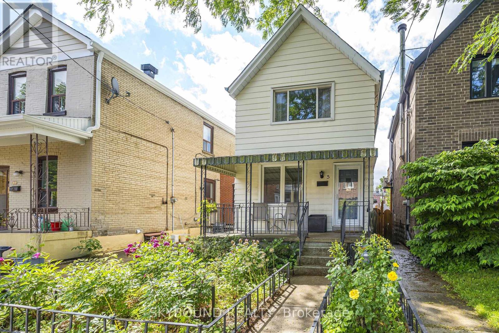 5 MANCHESTER AVENUE - 31