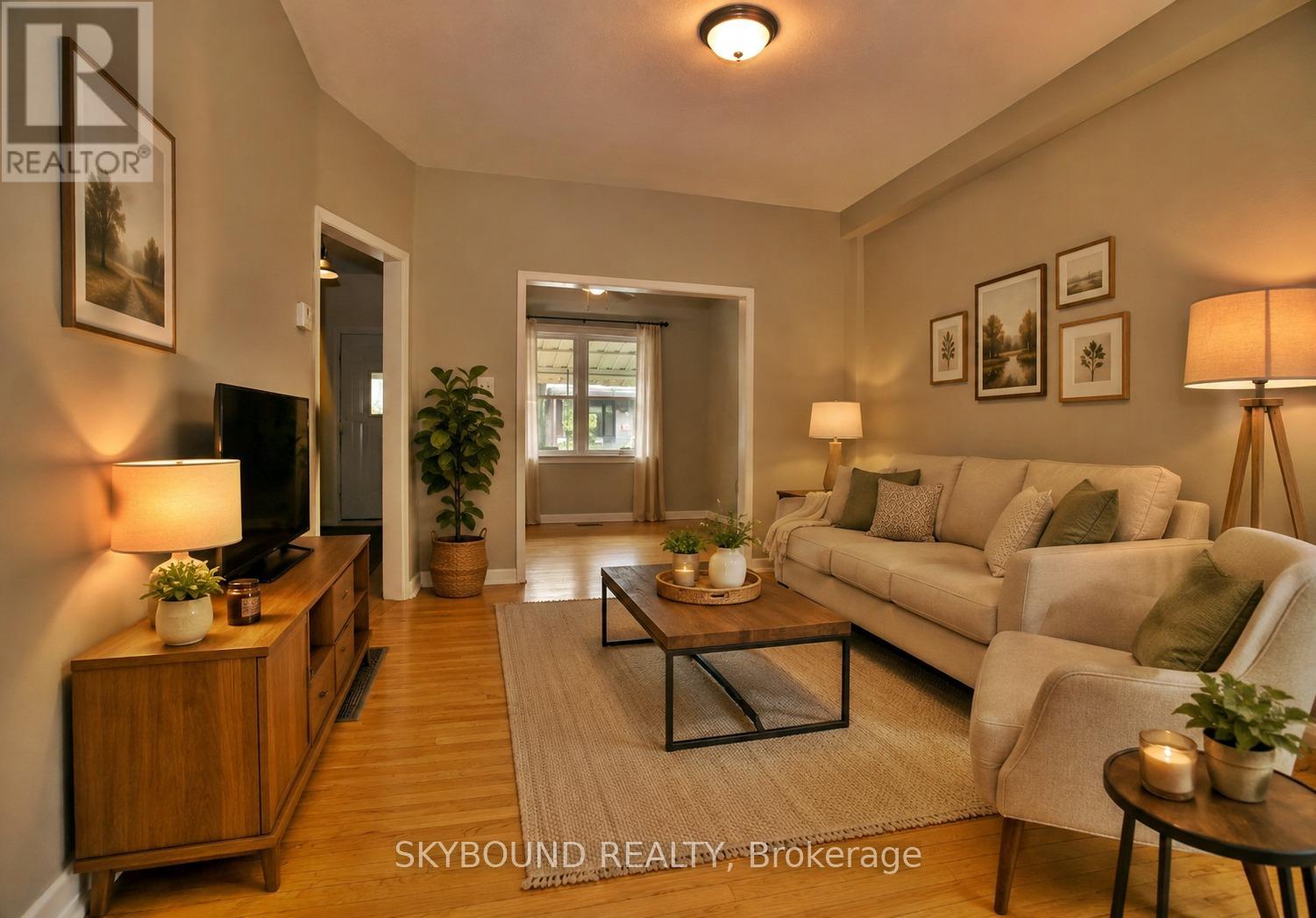5 MANCHESTER AVENUE - 5
