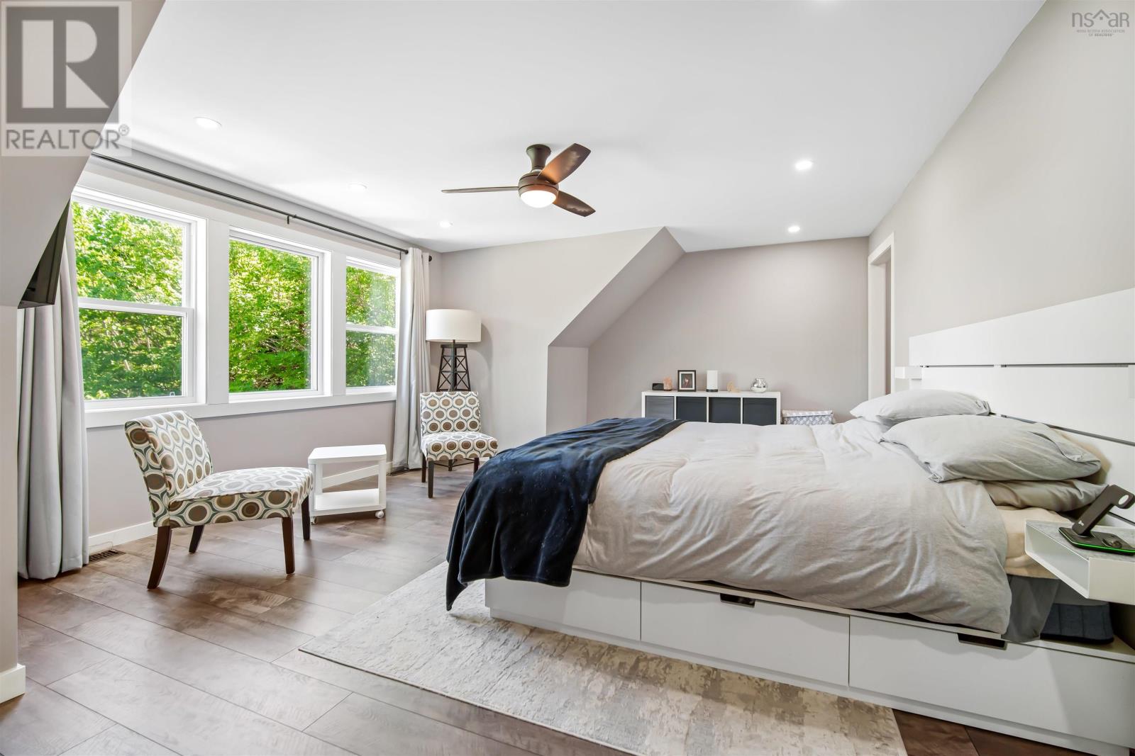 18 Delmerle Drive - 26