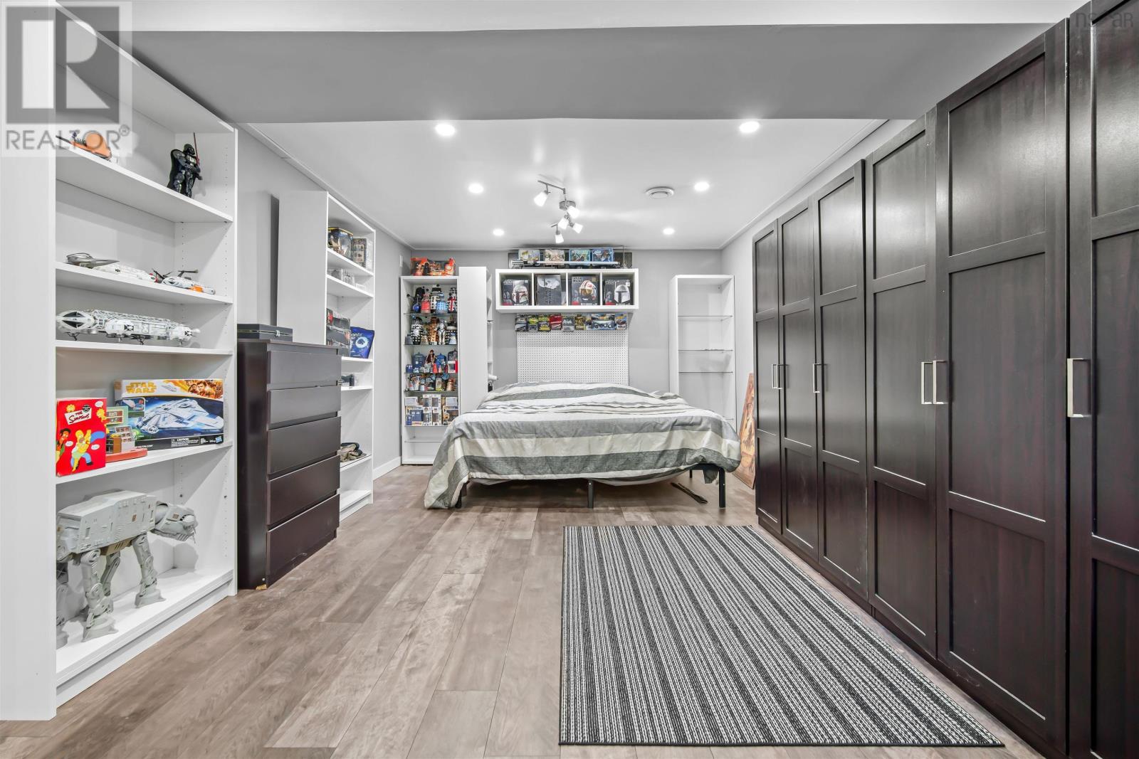 18 Delmerle Drive - 46