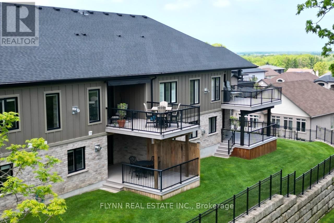 32 RIDGEVIEW CRESCENT - 45