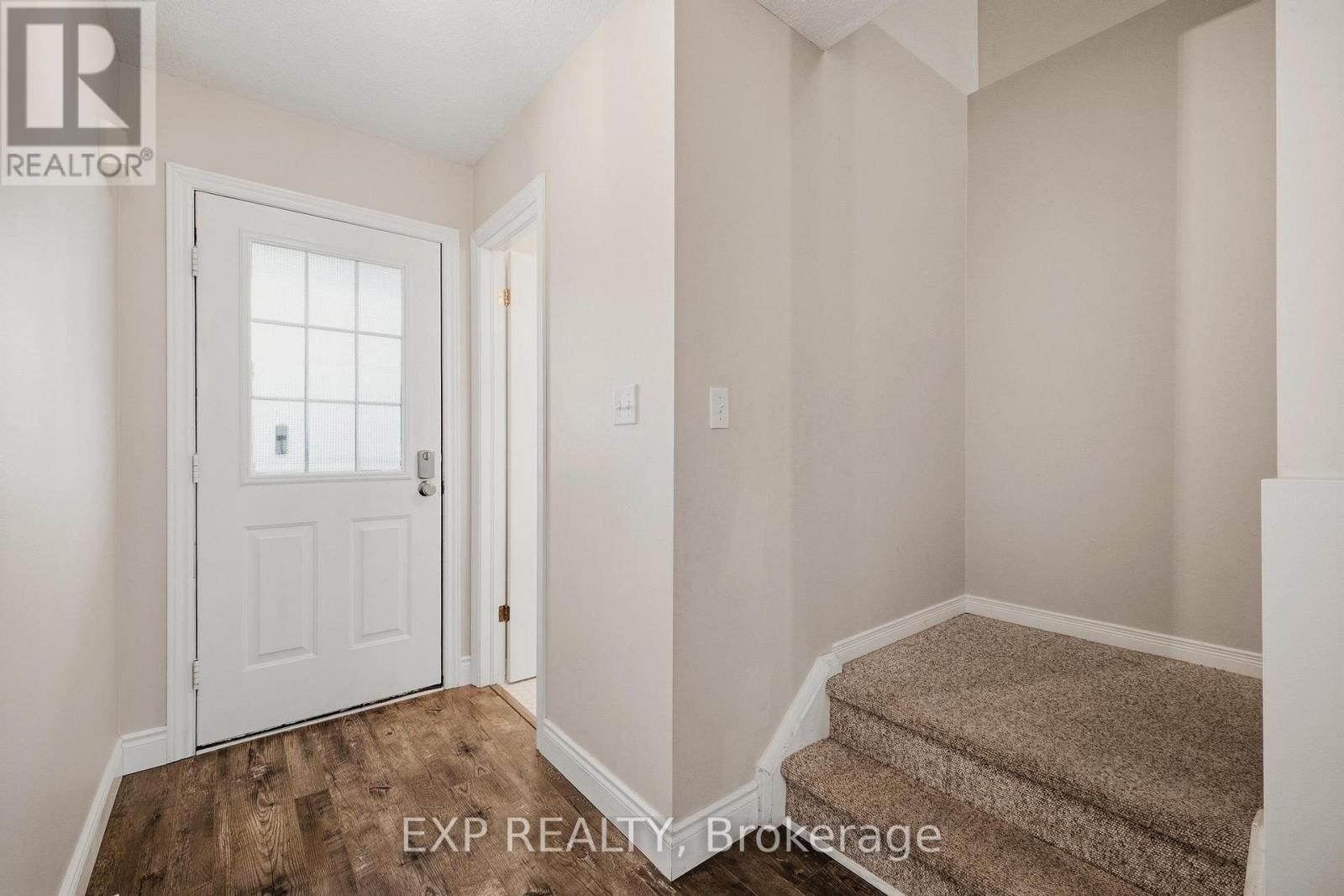 31 PARKSIDE STREET - 11