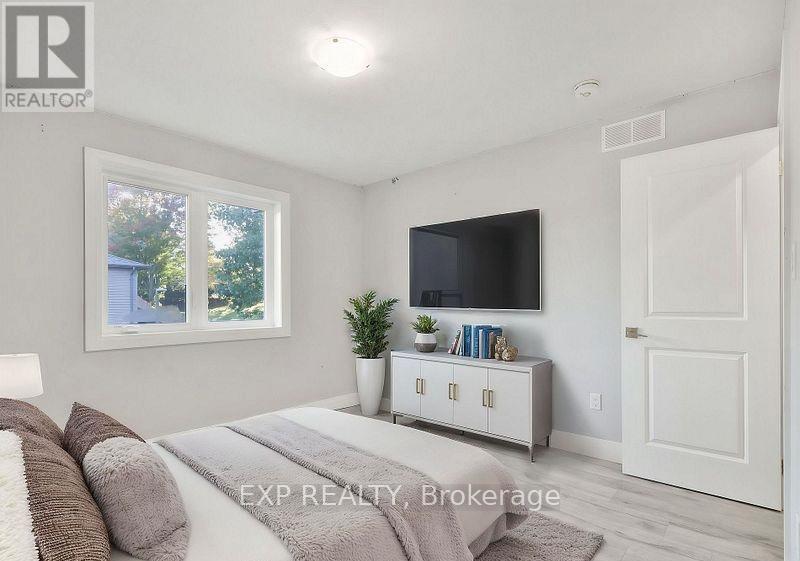 #14 61 VIENNA ROAD - 16