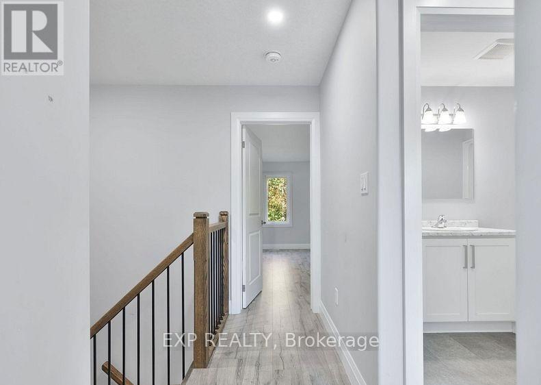 #14 61 VIENNA ROAD - 24