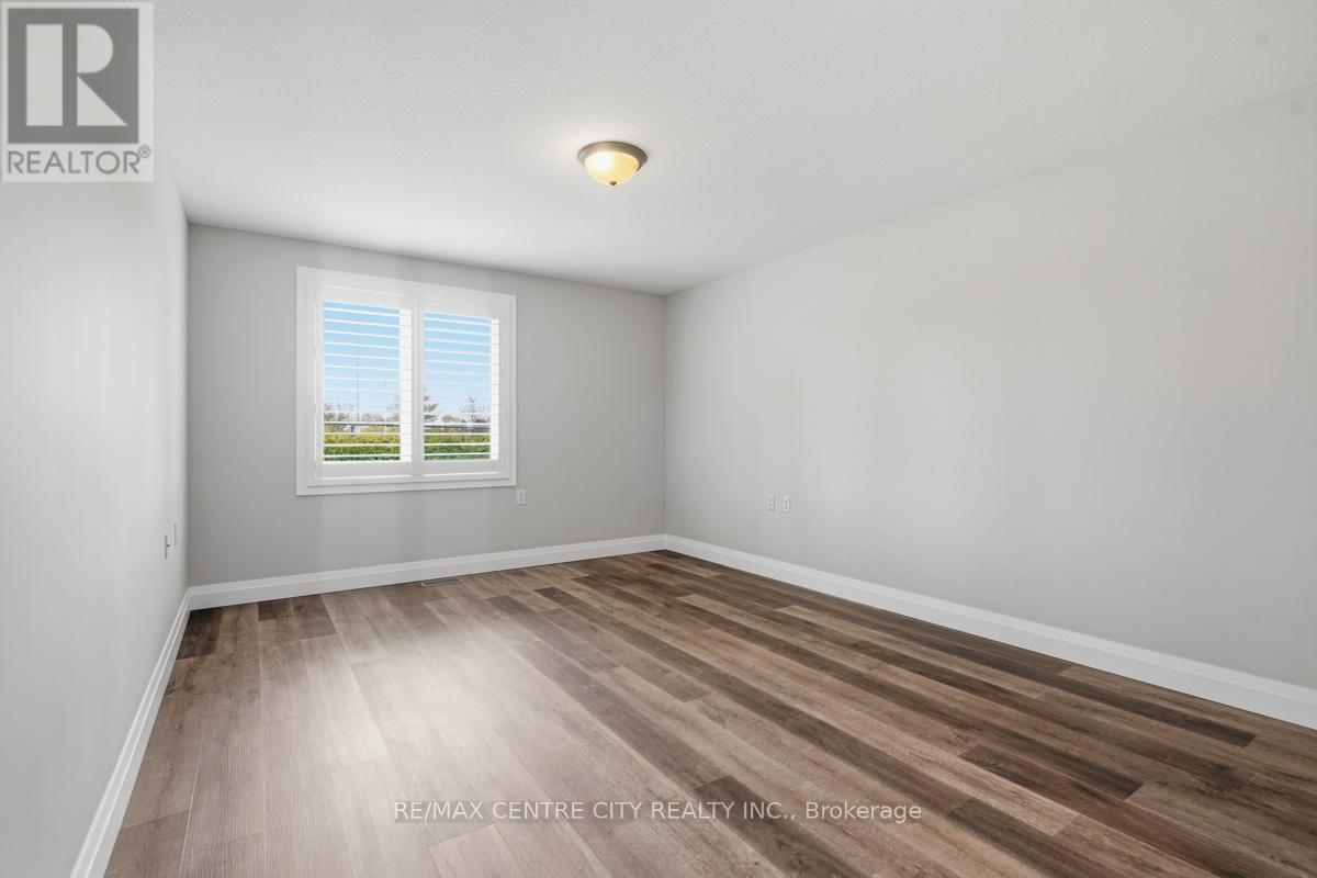 22 ILDERBROOK CIRCLE - 19