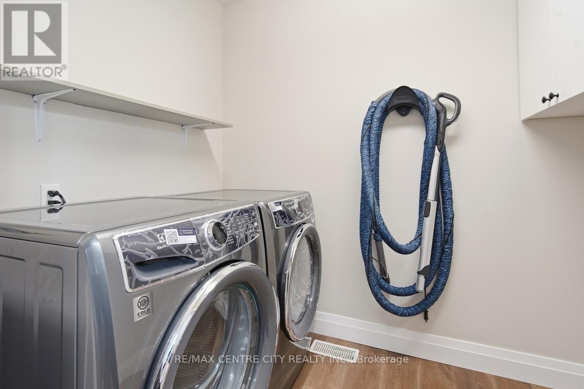 22 ILDERBROOK CIRCLE - 28