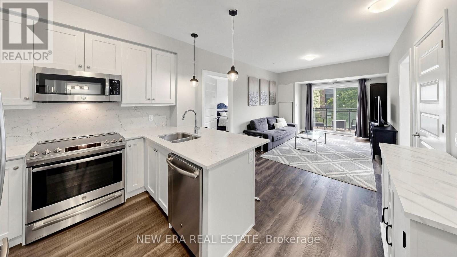 #229 128 GROVEWOOD COMMON - 22