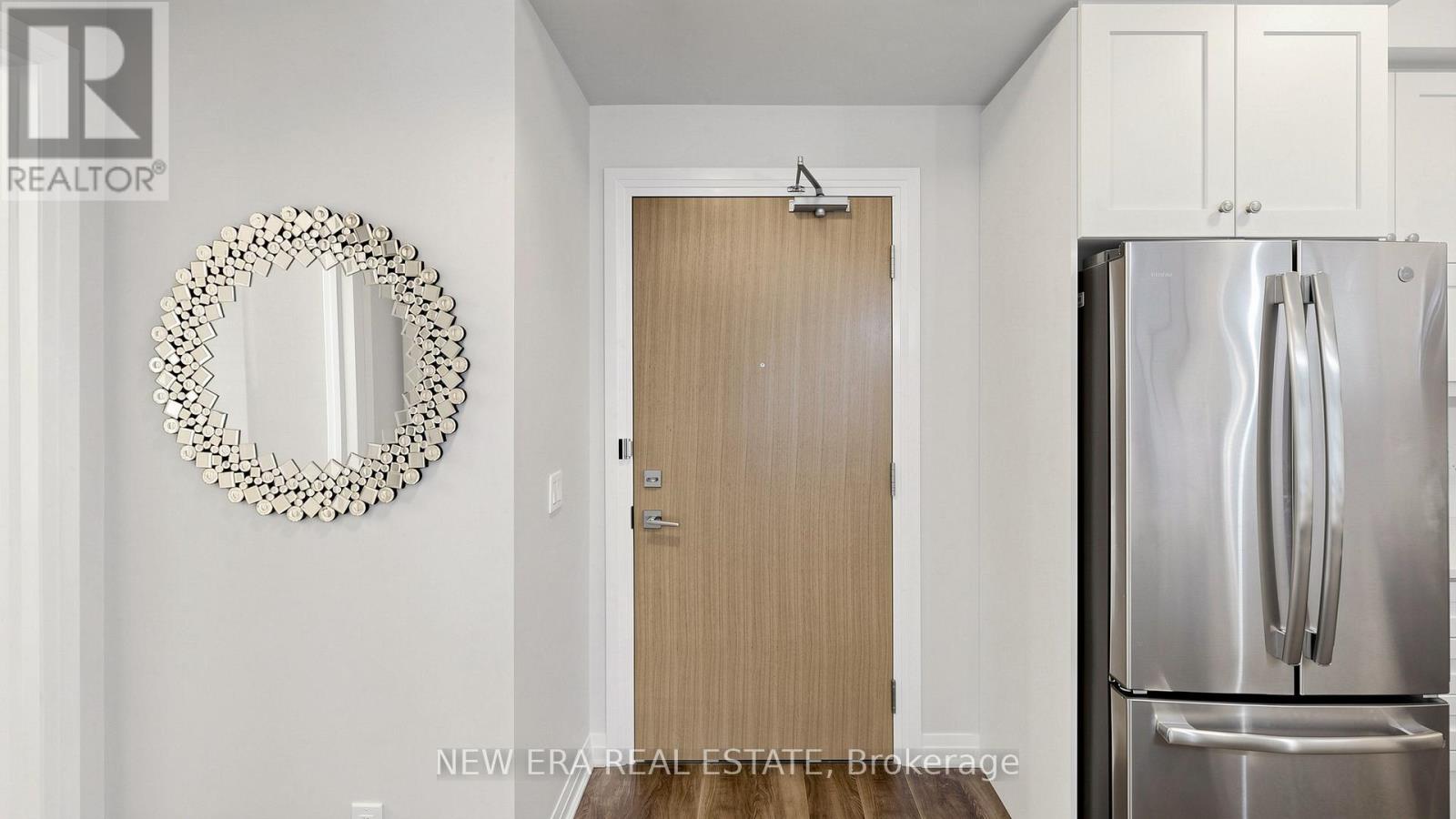 #229 128 GROVEWOOD COMMON - 23