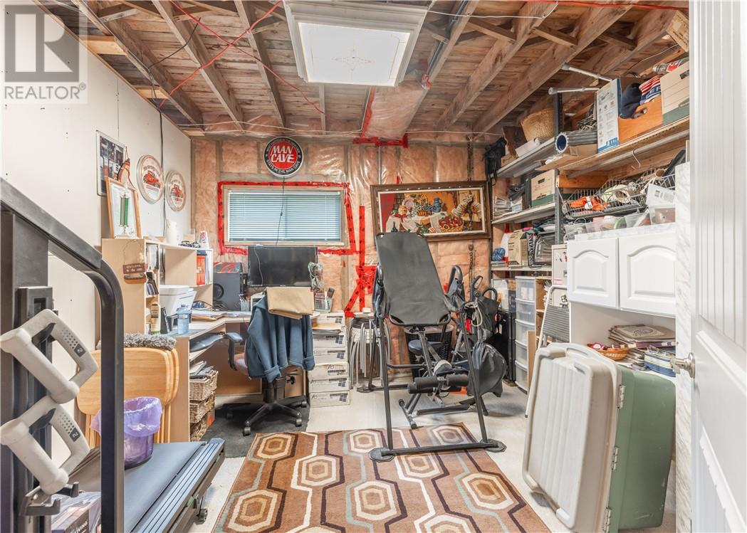 102 Labre Road - 28