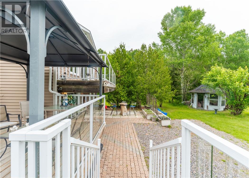 102 Labre Road - 32