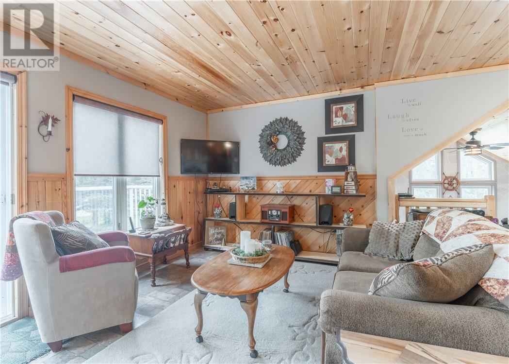 102 Labre Road - 9