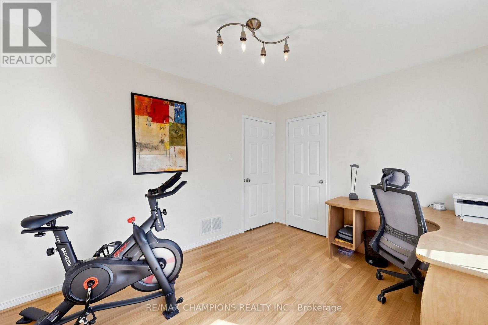 31 BOBCAT STREET - 33
