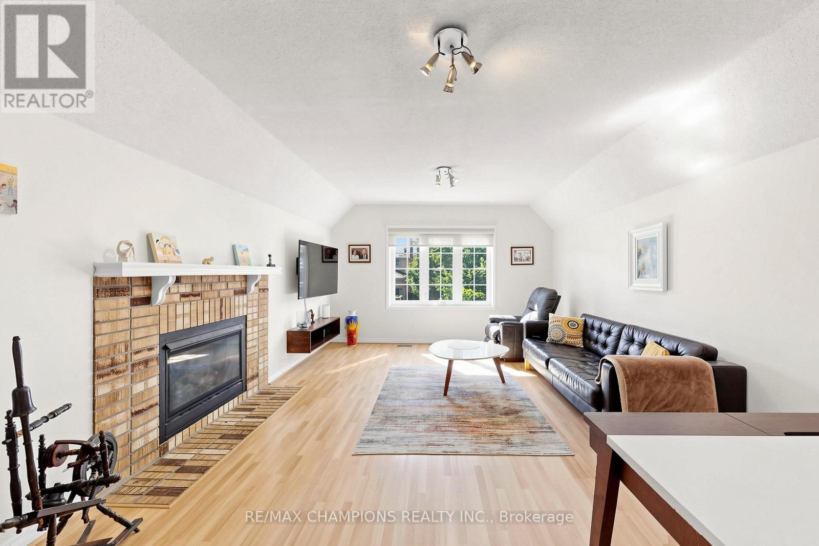 31 BOBCAT STREET - 9