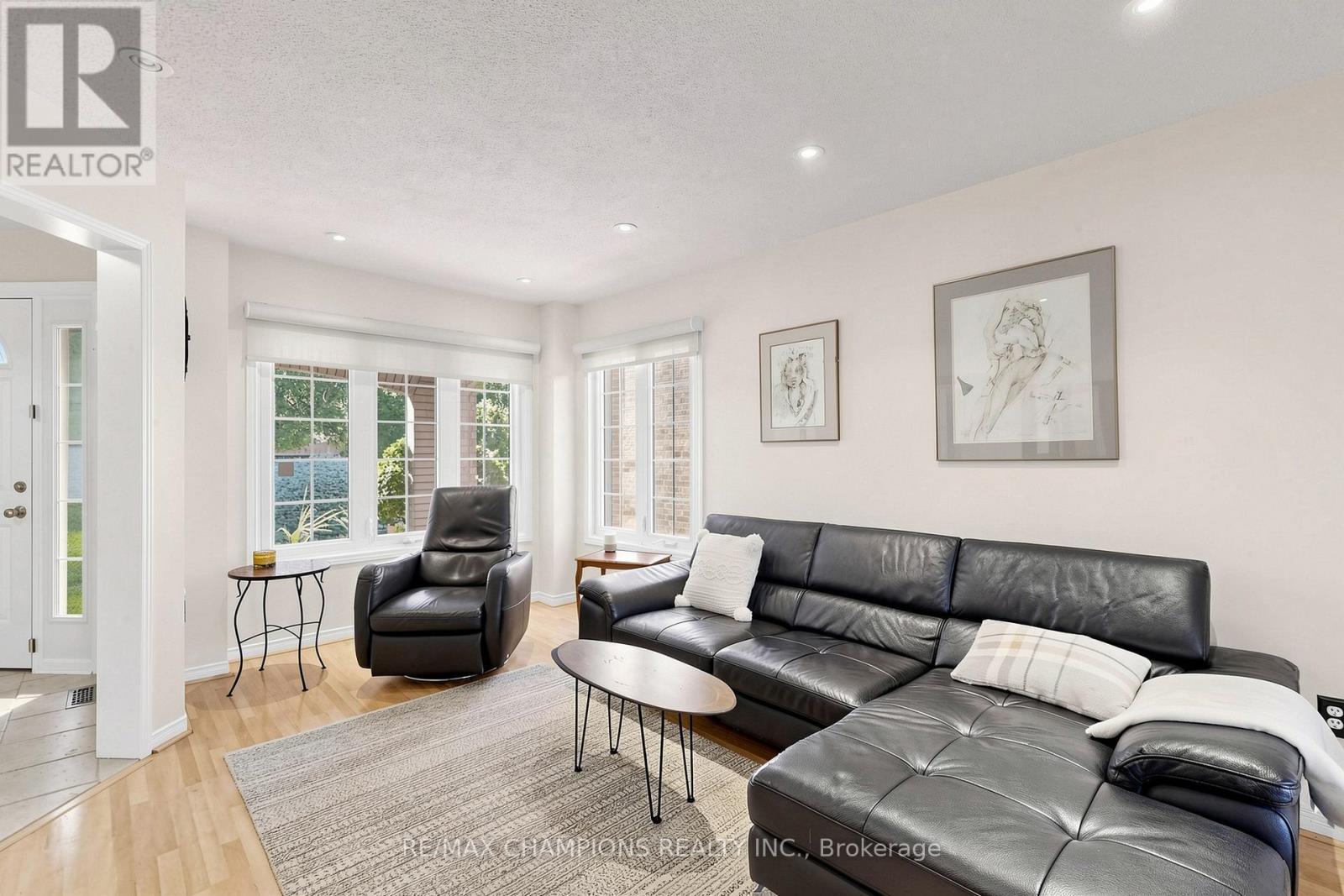 31 BOBCAT STREET - 4