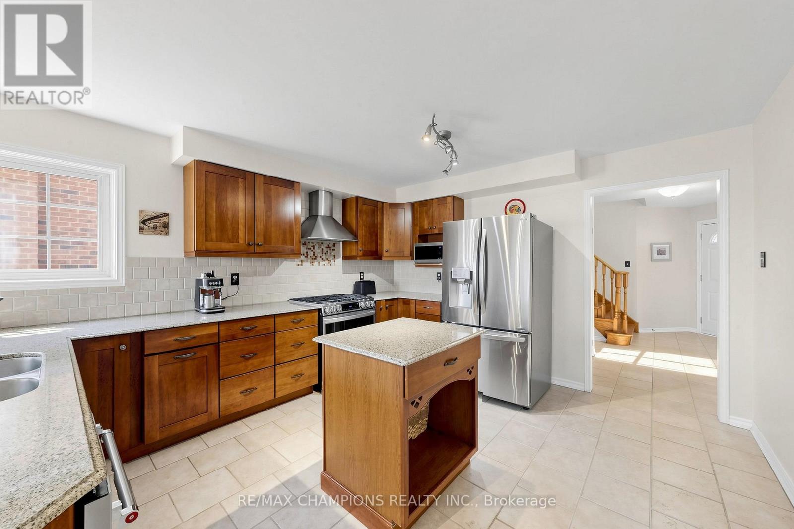 31 BOBCAT STREET - 15