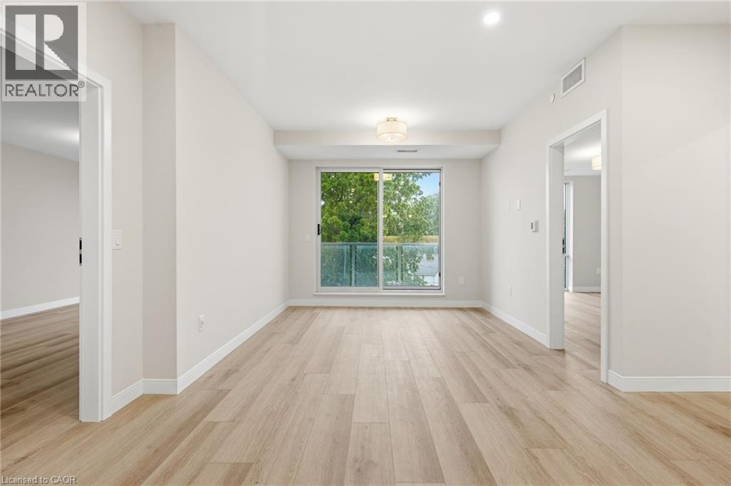 #304 118 WEST Street - 10