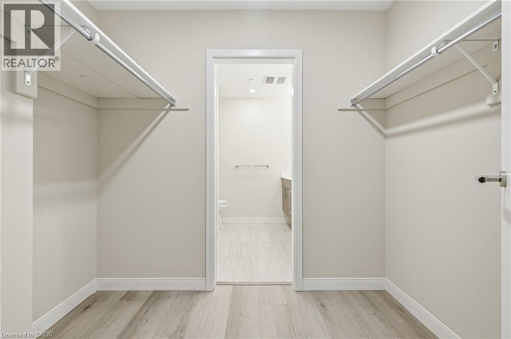#304 118 WEST Street - 16