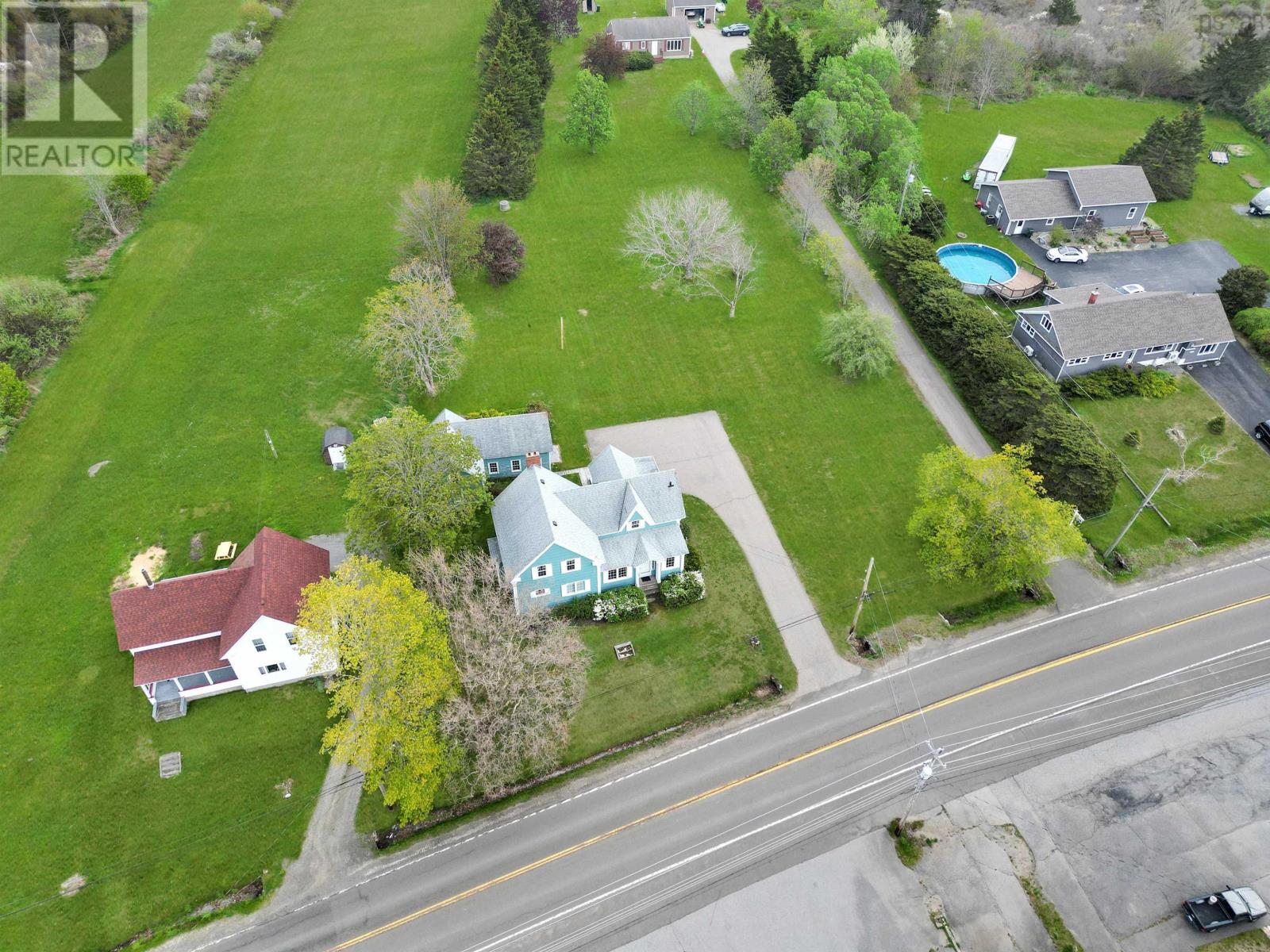 3152 Highway 1 - 41