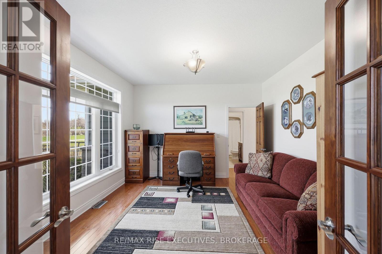 255 GOOD FRIEND DRIVE - 29