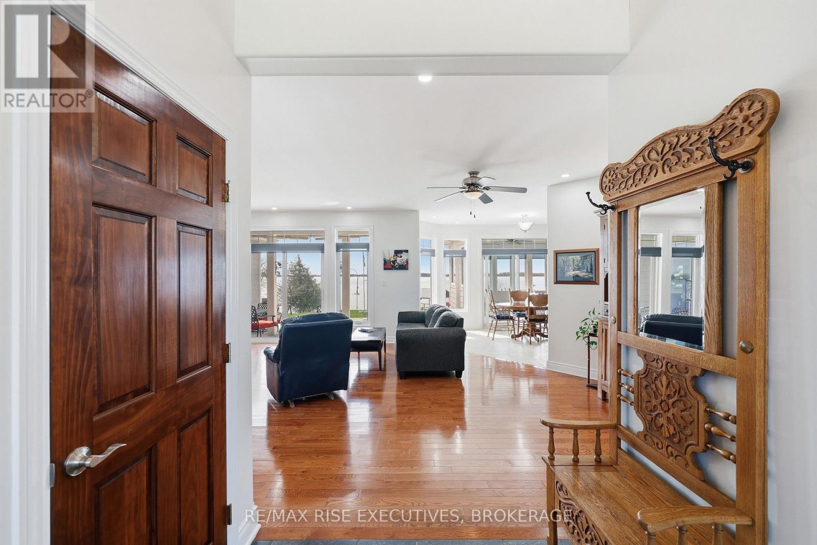 255 GOOD FRIEND DRIVE - 8