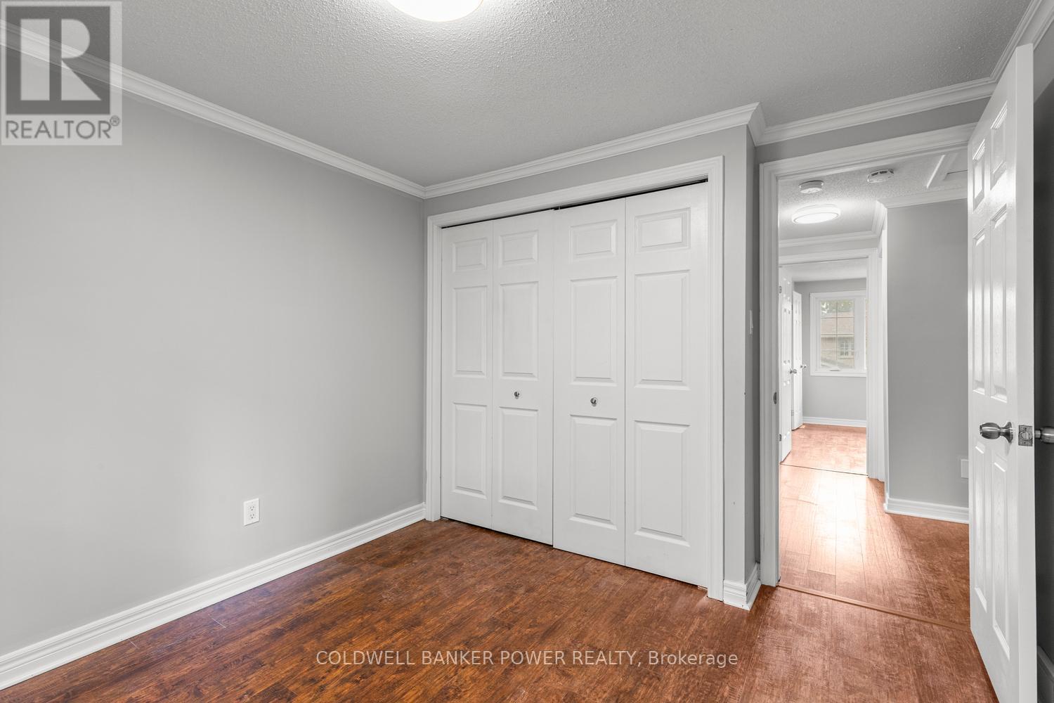 #17 340 AMBLESIDE DRIVE - 42