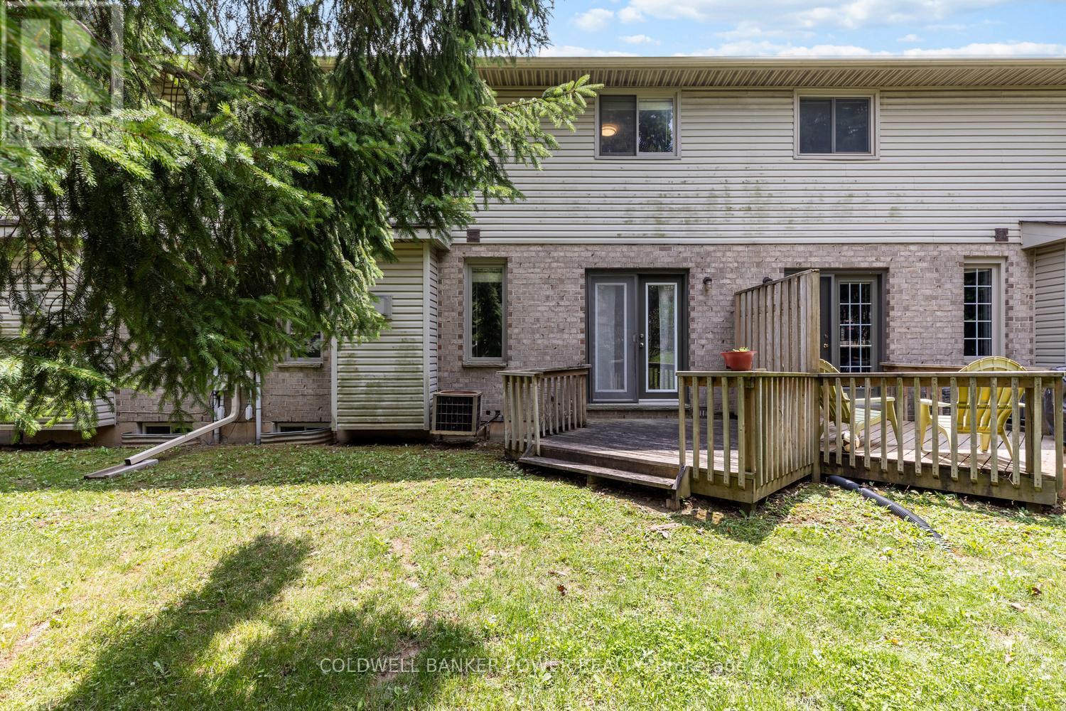 #17 340 AMBLESIDE DRIVE - 50