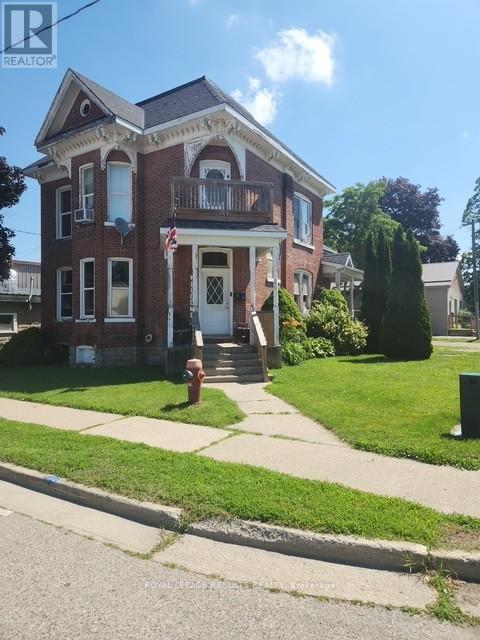 #87-89 89 SYDENHAM STREET E - 7