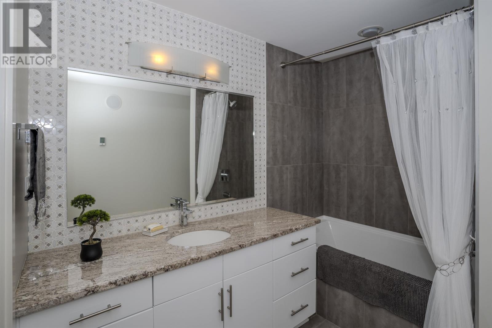 2104 2260 Sleeping Giant PKWY - 13