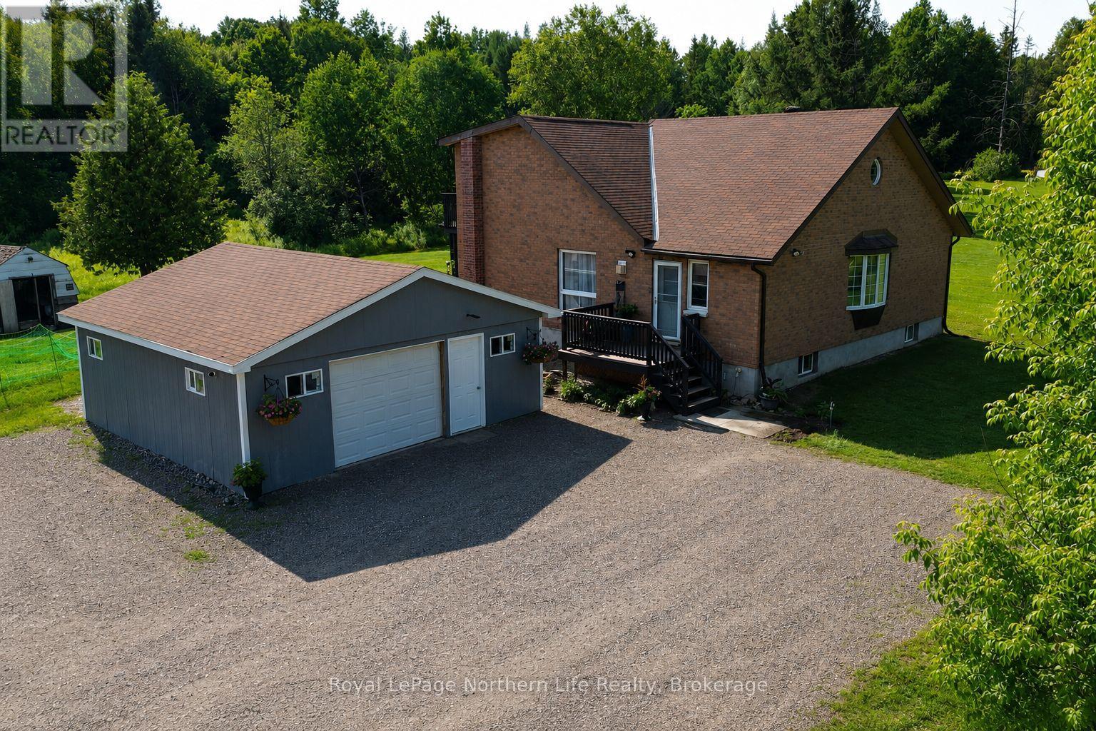799 MAPLE HILL ROAD - 1