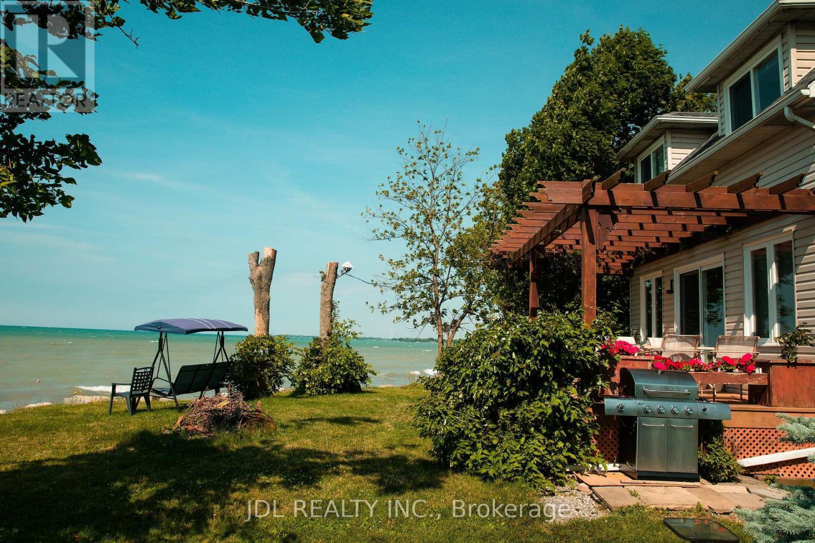 3188 LAKESHORE ROAD - 1