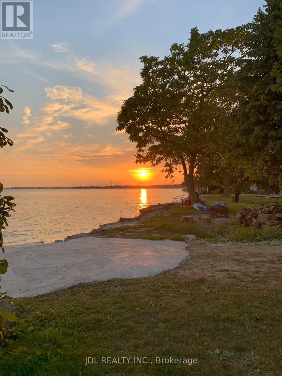 3188 LAKESHORE ROAD - 19