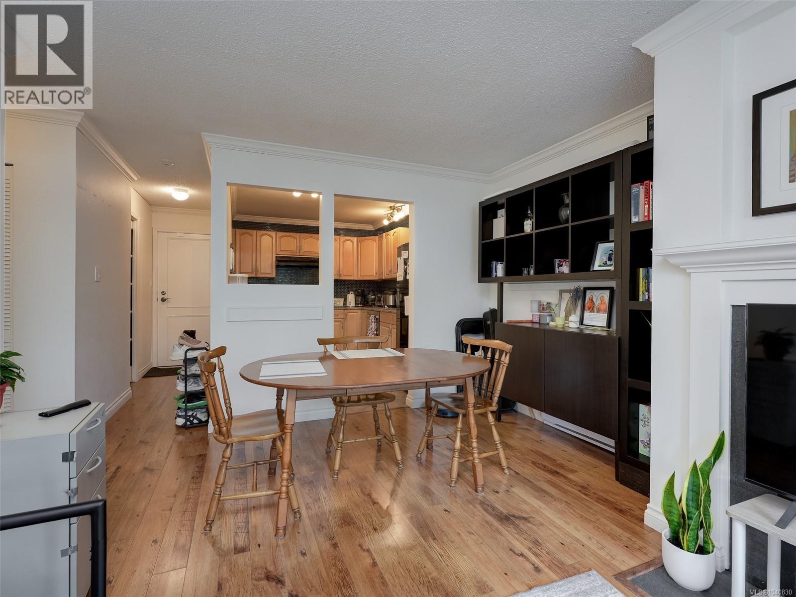#111 3215 Alder St - 3