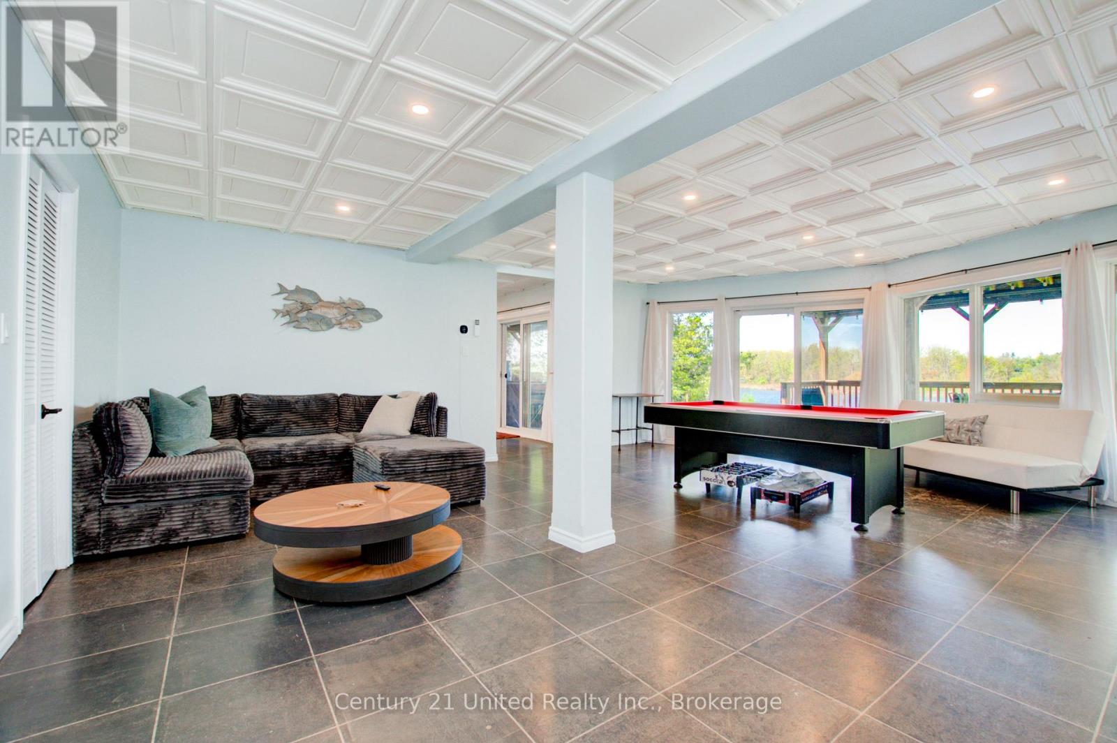 64 SUNNYBRAE LANE - 23