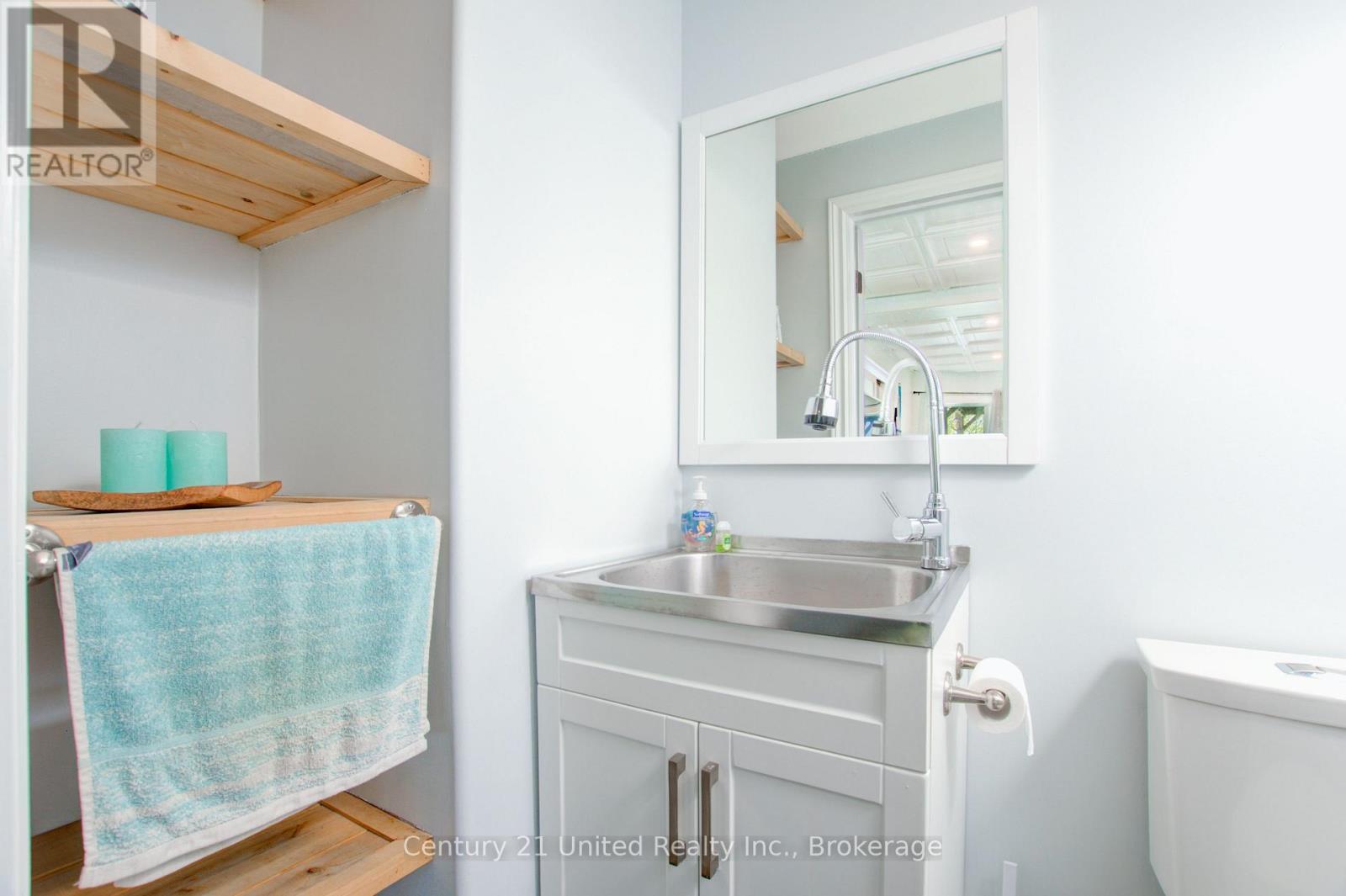 64 SUNNYBRAE LANE - 27