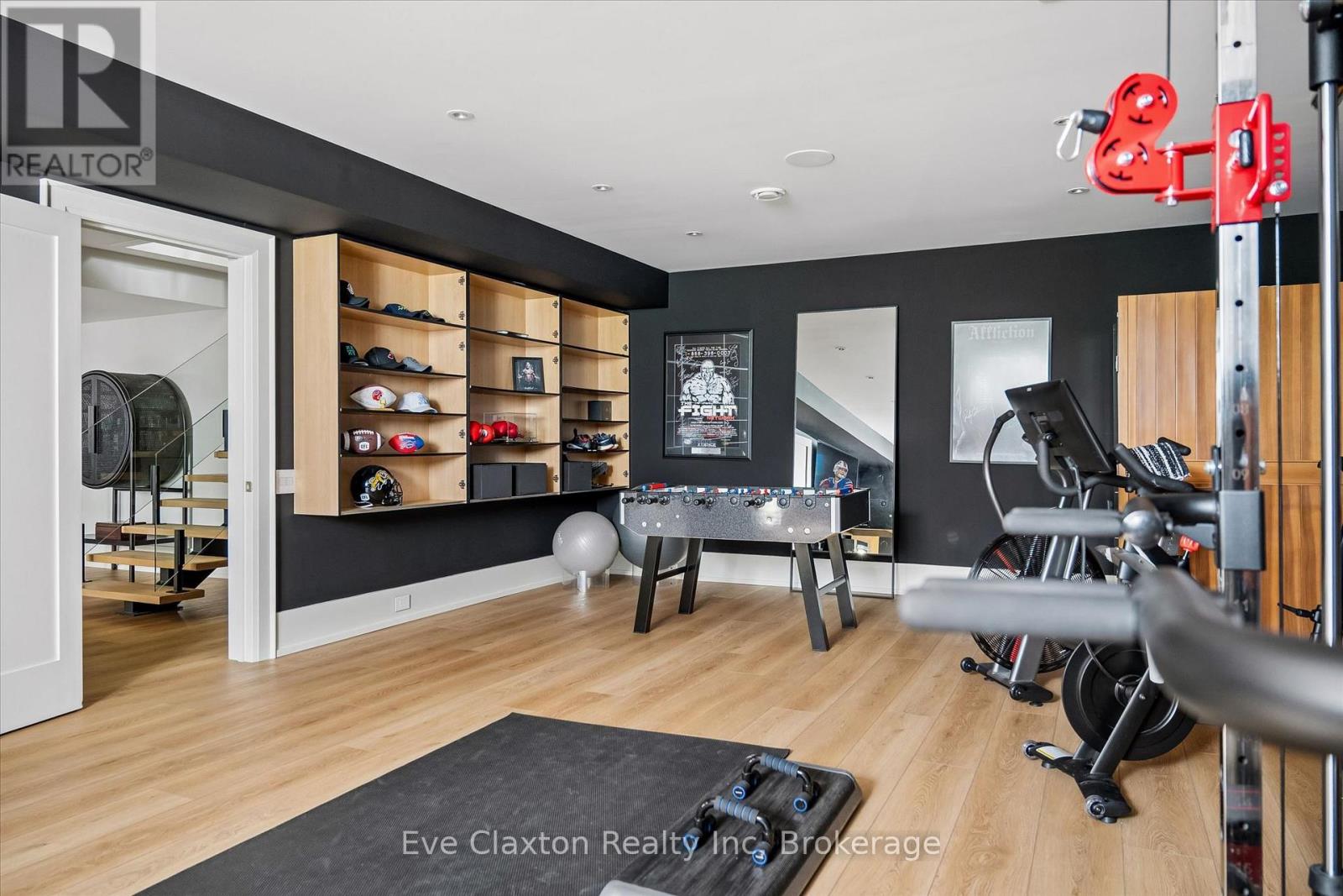 54 FOREST STREET - 35