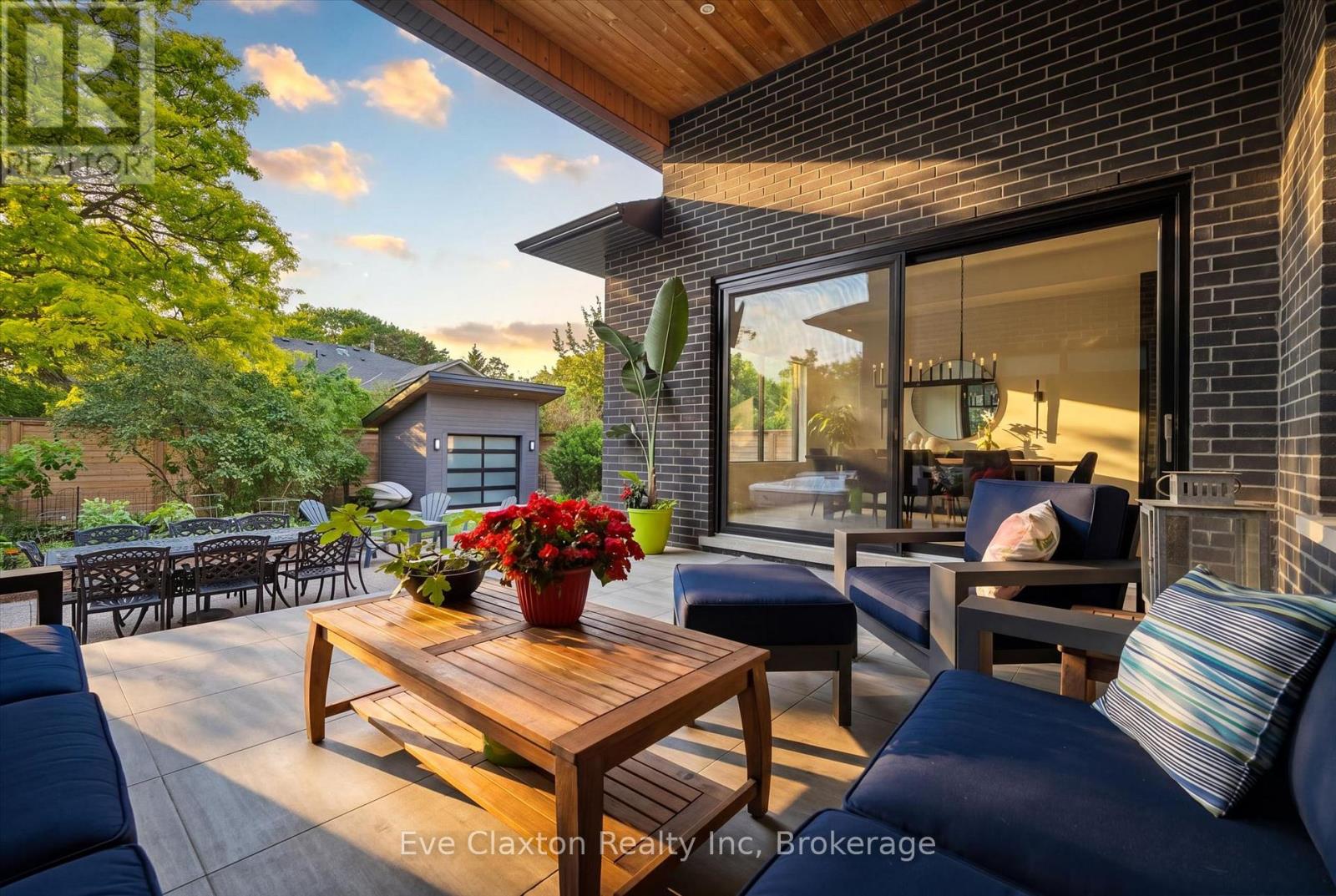 54 FOREST STREET - 44