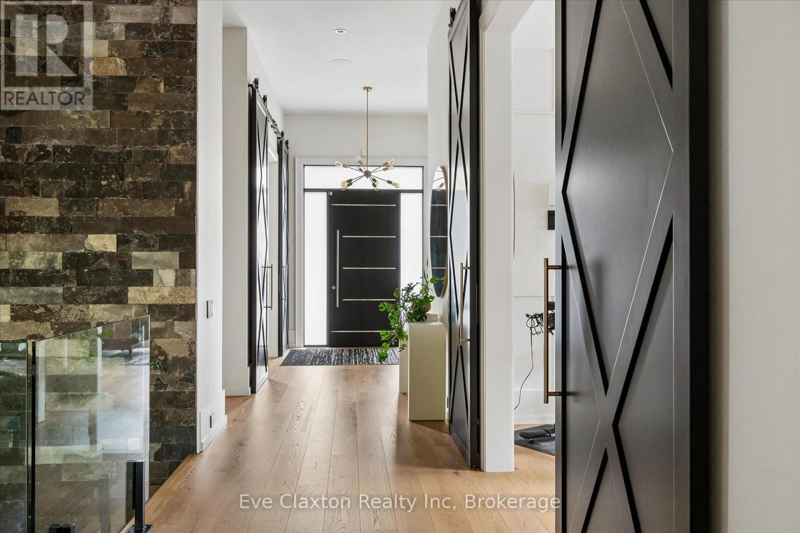 54 FOREST STREET - 5