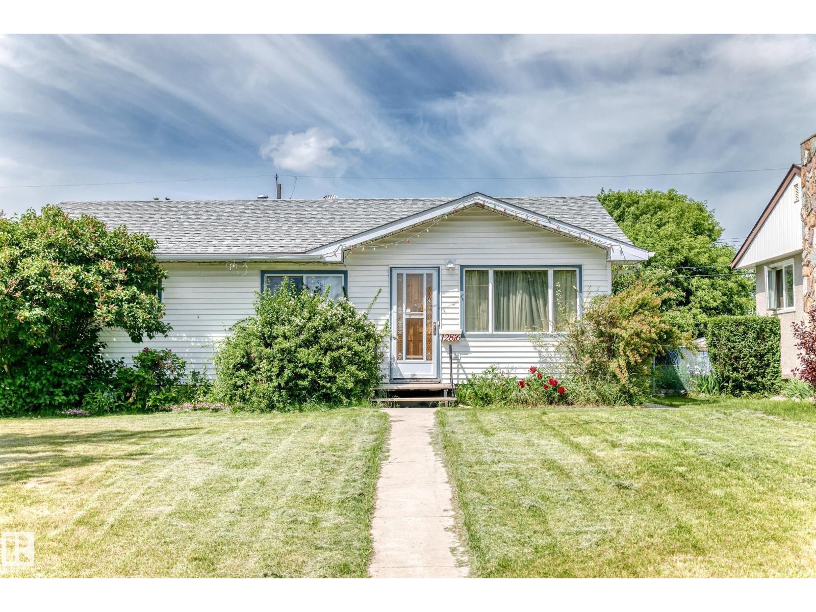 12816 77 ST NW - photo 4