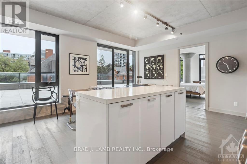 #214 203 CATHERINE STREET - 7