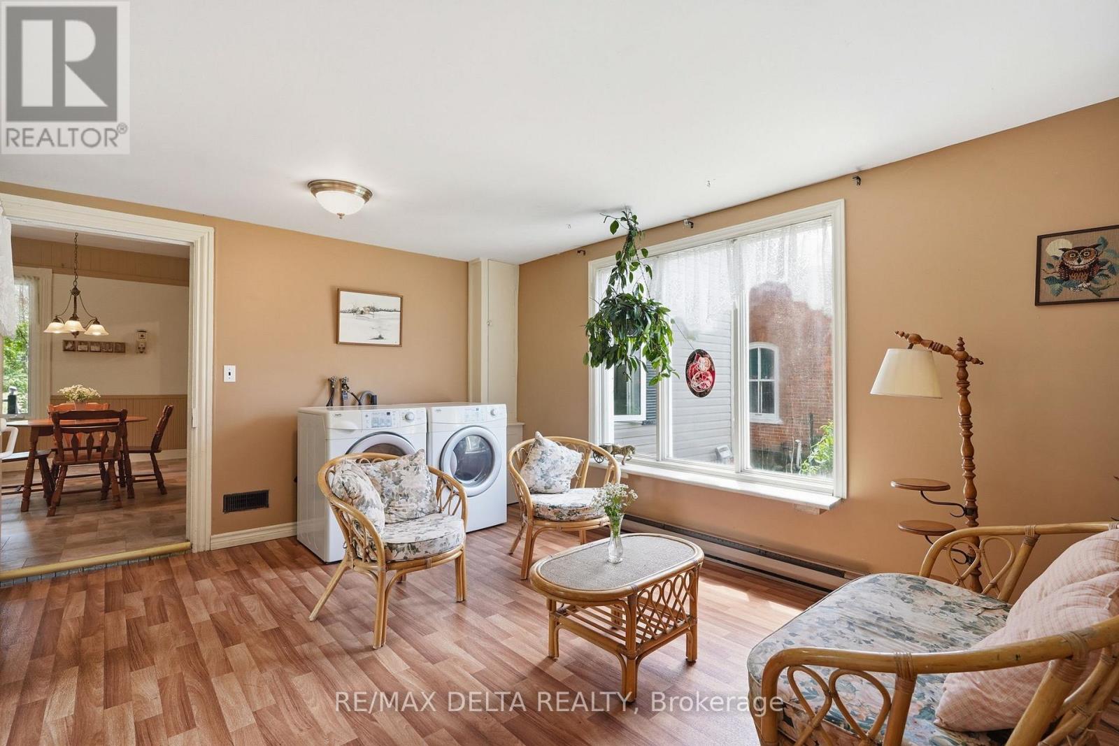 28 JAY STREET - 14