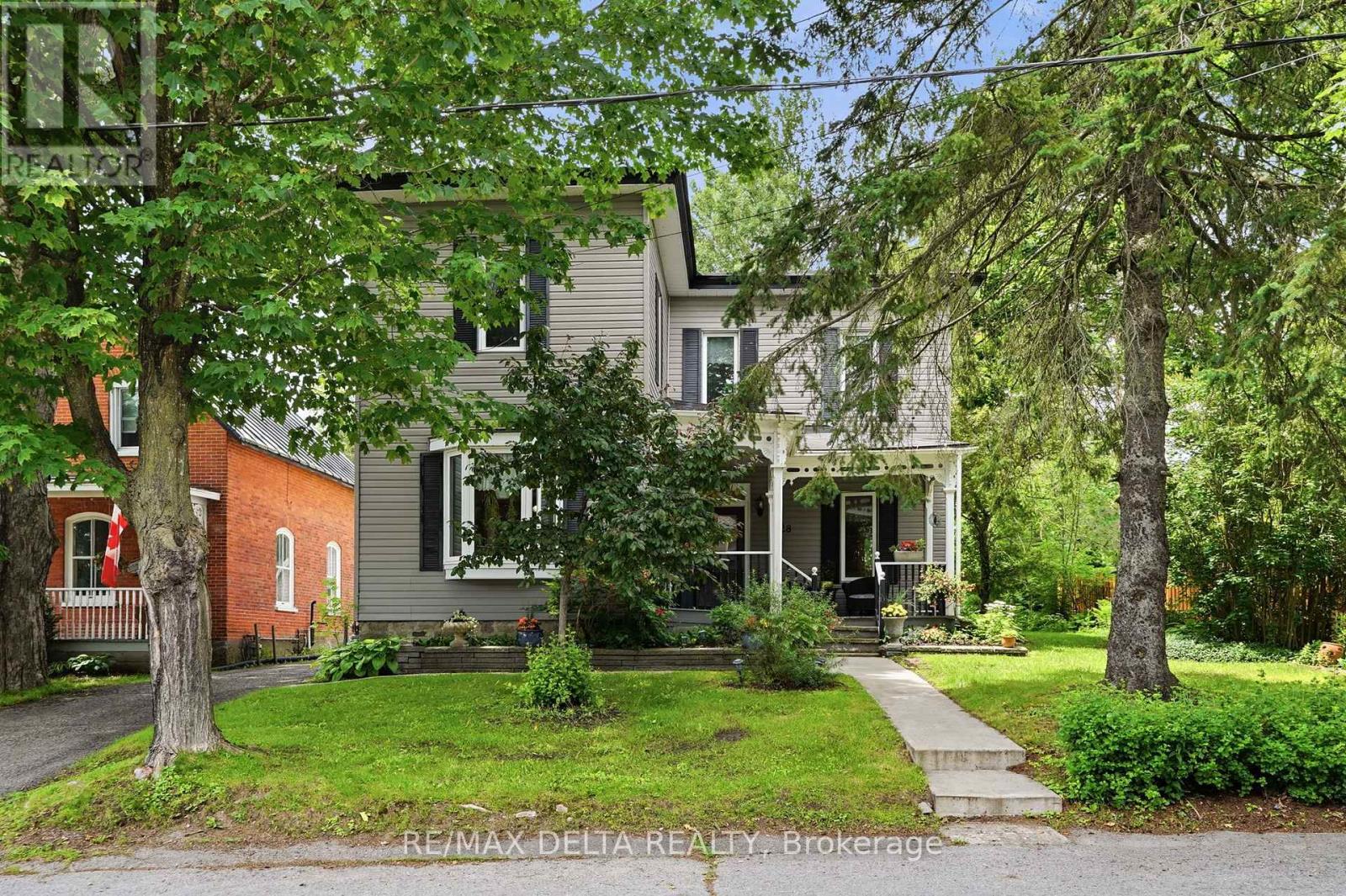 28 JAY STREET - 2