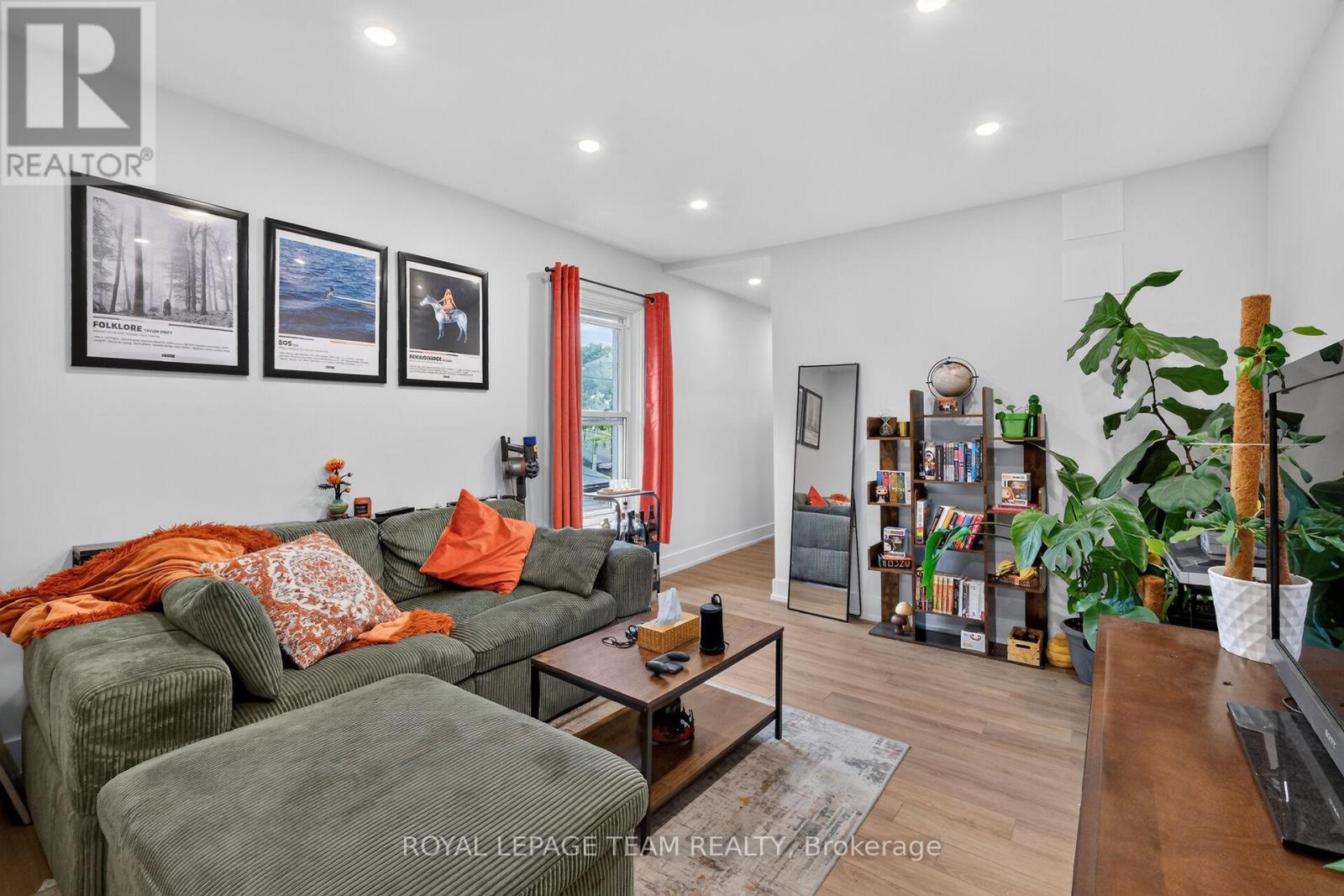 169 FLORENCE STREET - 19