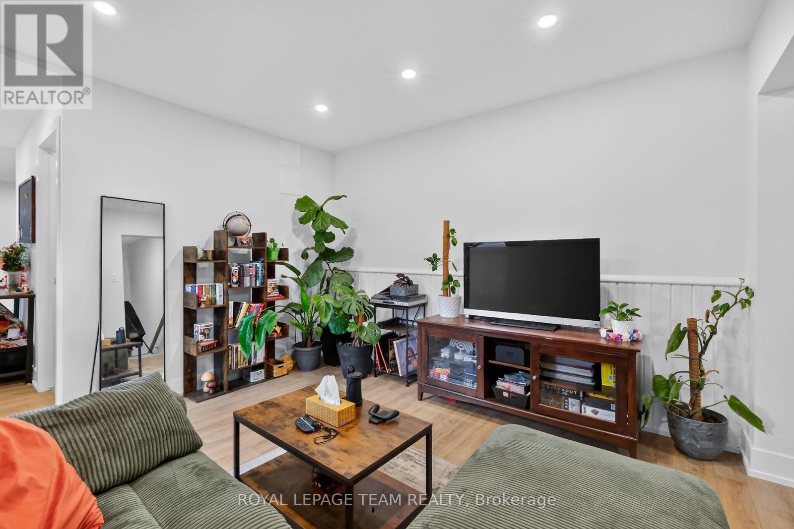 169 FLORENCE STREET - 22