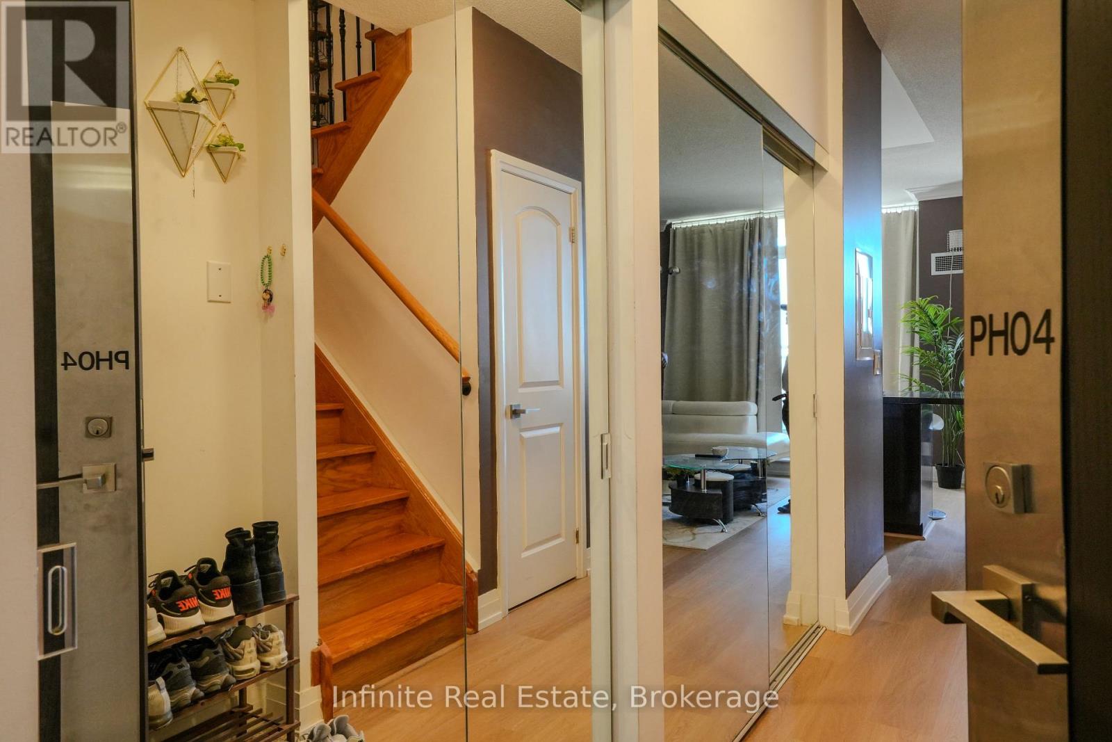 #PH4 1060 SHEPPARD AVENUE W - 14