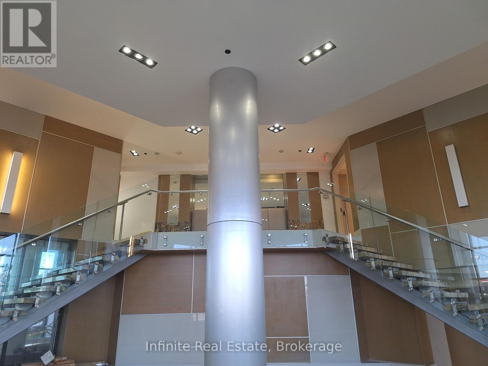 #PH4 1060 SHEPPARD AVENUE W - 3