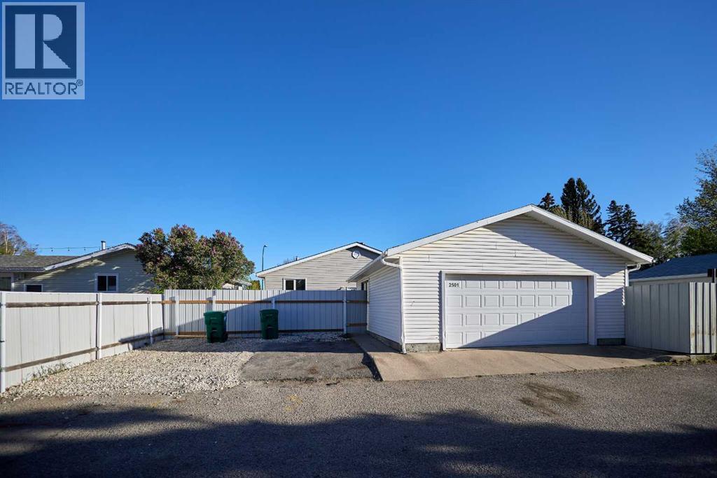 2501 13 Avenue N - 34