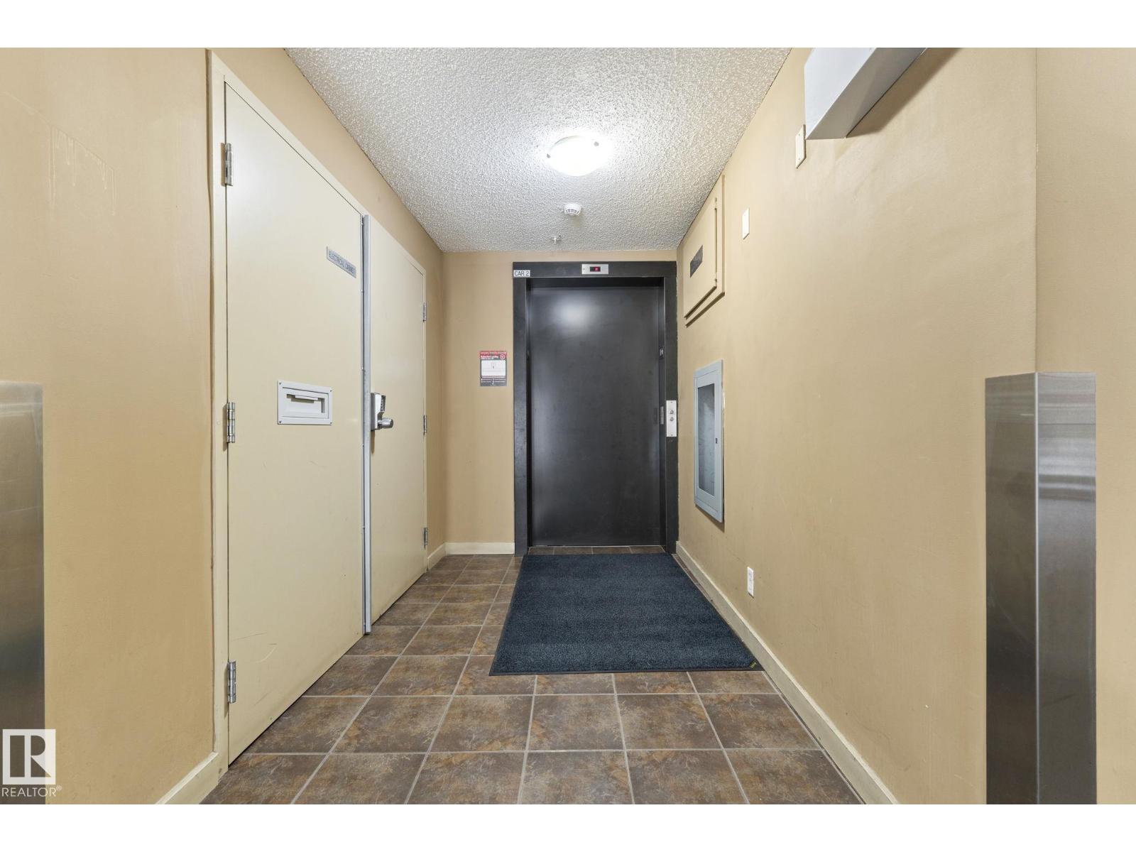 #316 12035 22 AV SW - 6