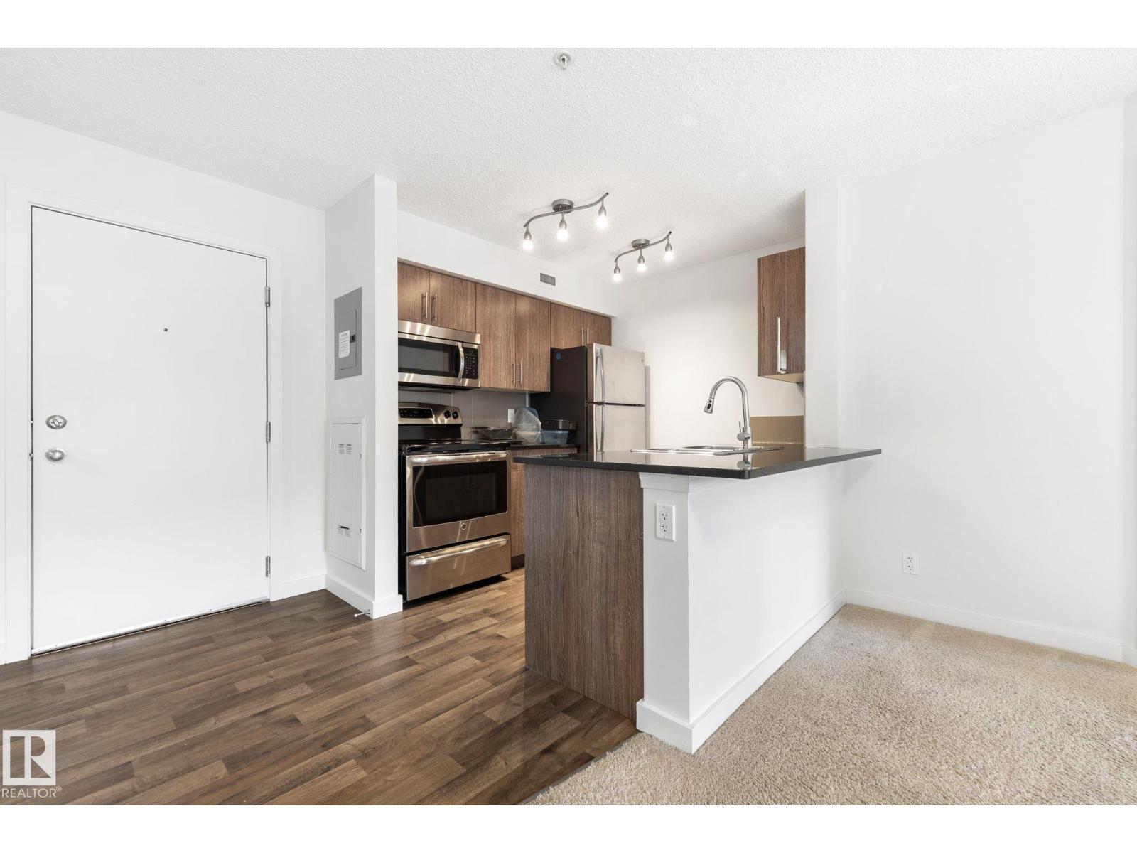 #316 12035 22 AV SW - 13