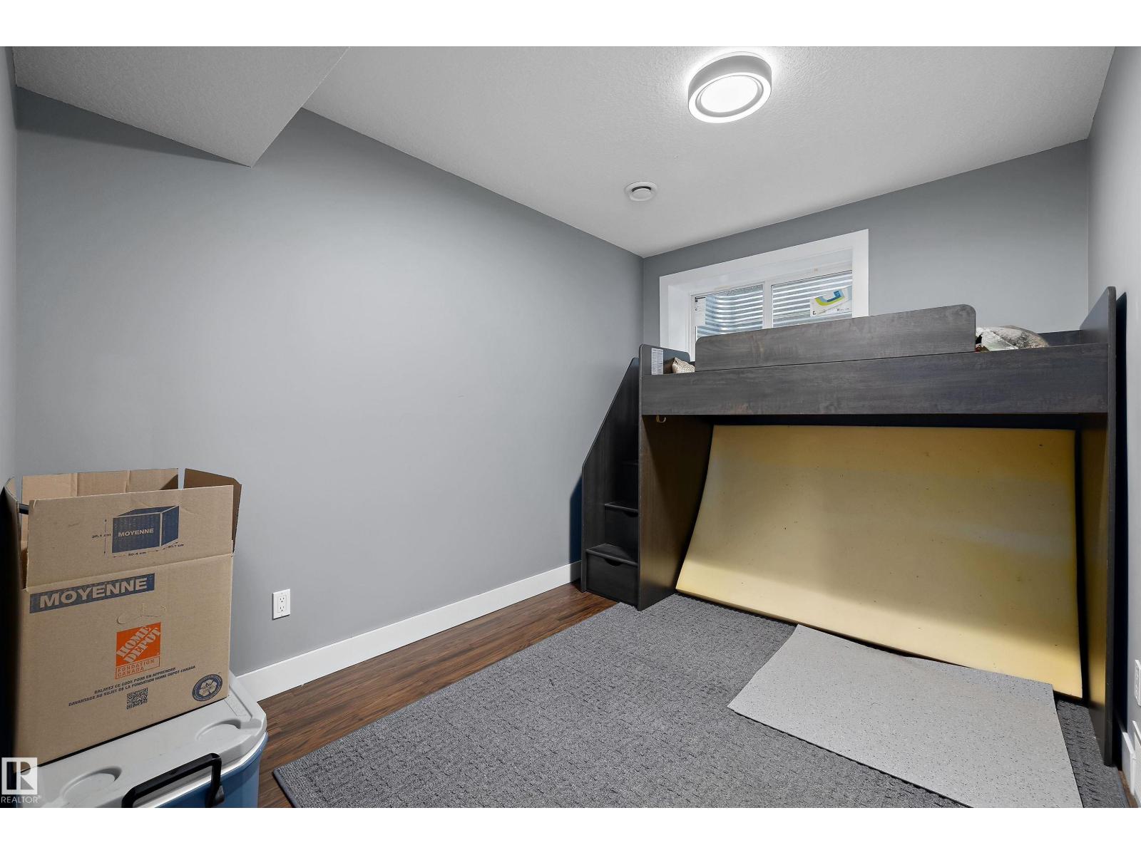 6084 179 AV NW — photo 44