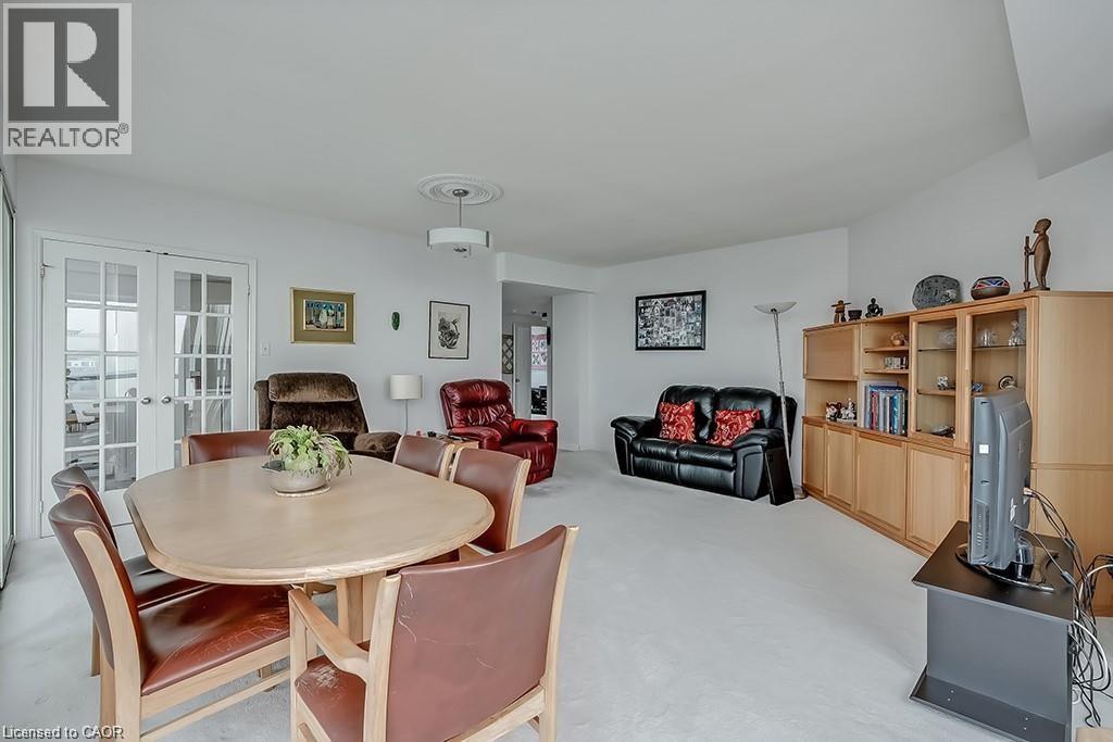 #1001 415 LOCUST Street - 20